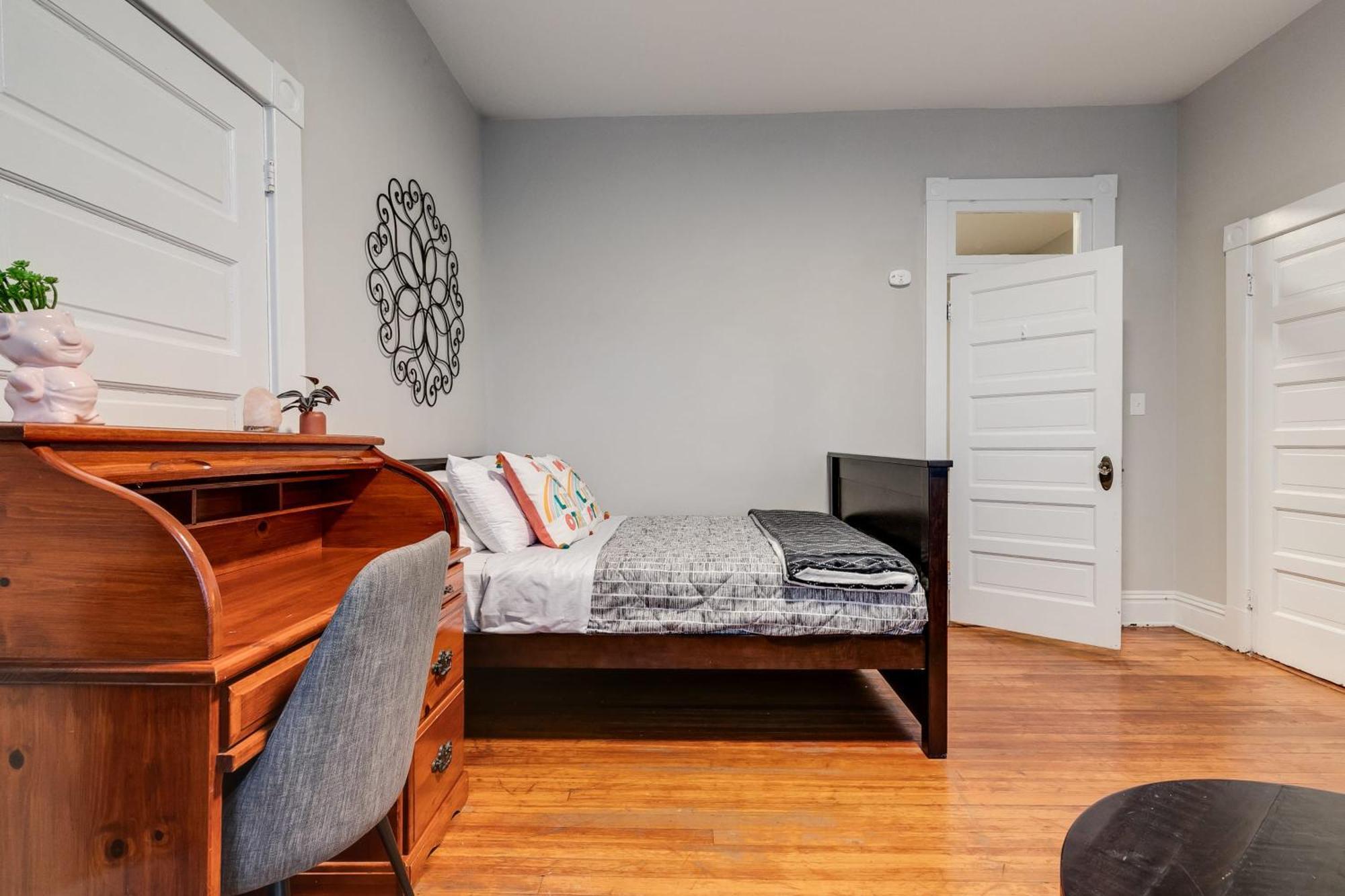 E2 Centrally Located In Carytown Fully Fenced 里士满 外观 照片